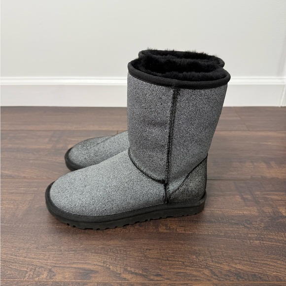 Ugg Classic Short Denim in Black - Picture 7 of 11